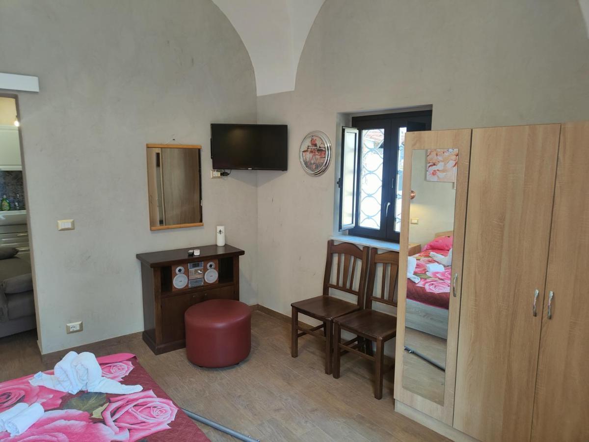 Pantaleone Holiday House Lejlighed Catania Eksteriør billede