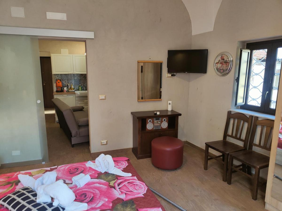 Pantaleone Holiday House Lejlighed Catania Eksteriør billede